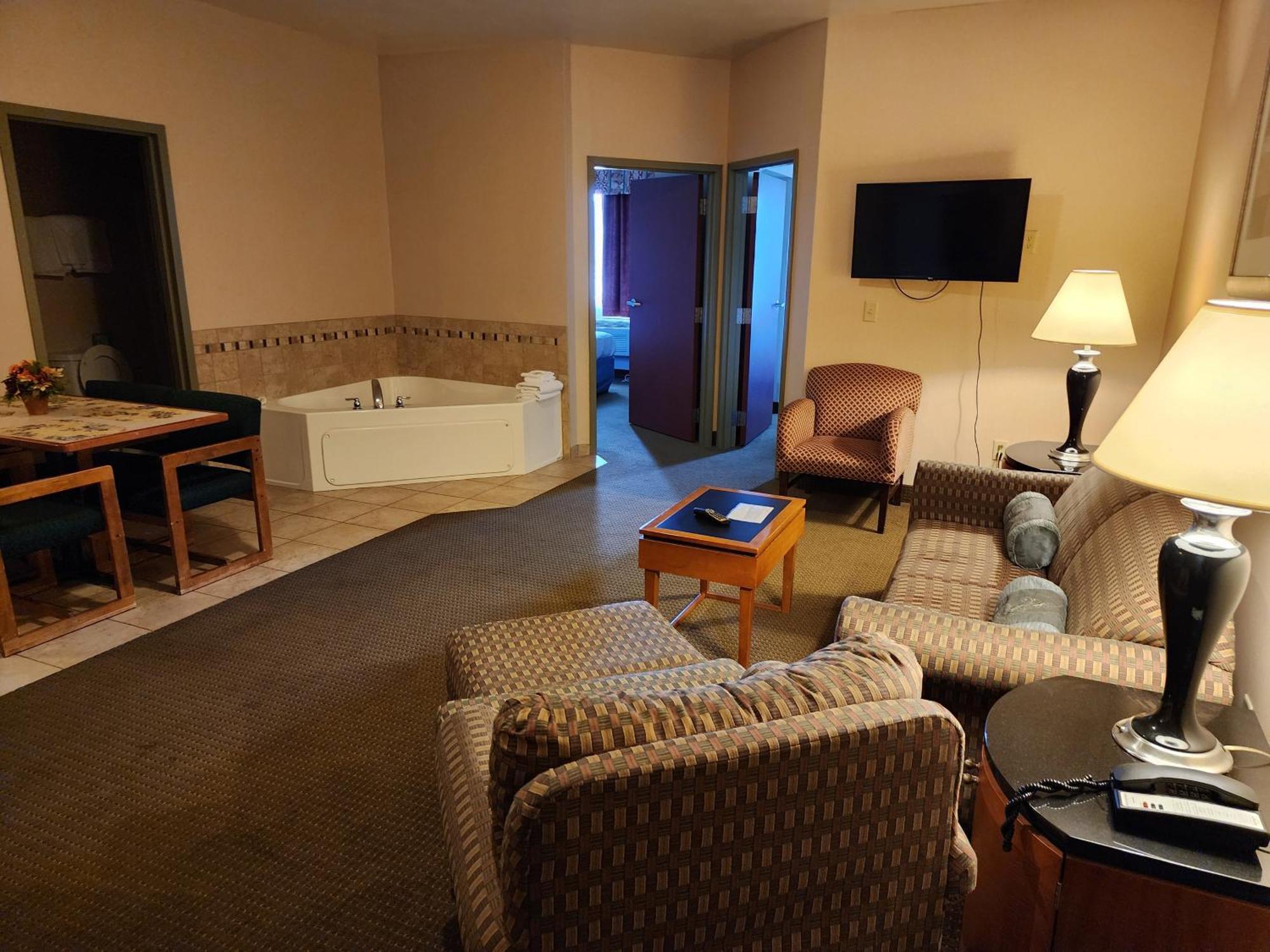 Days Inn By Wyndham Luray Shenandoah Exterior photo