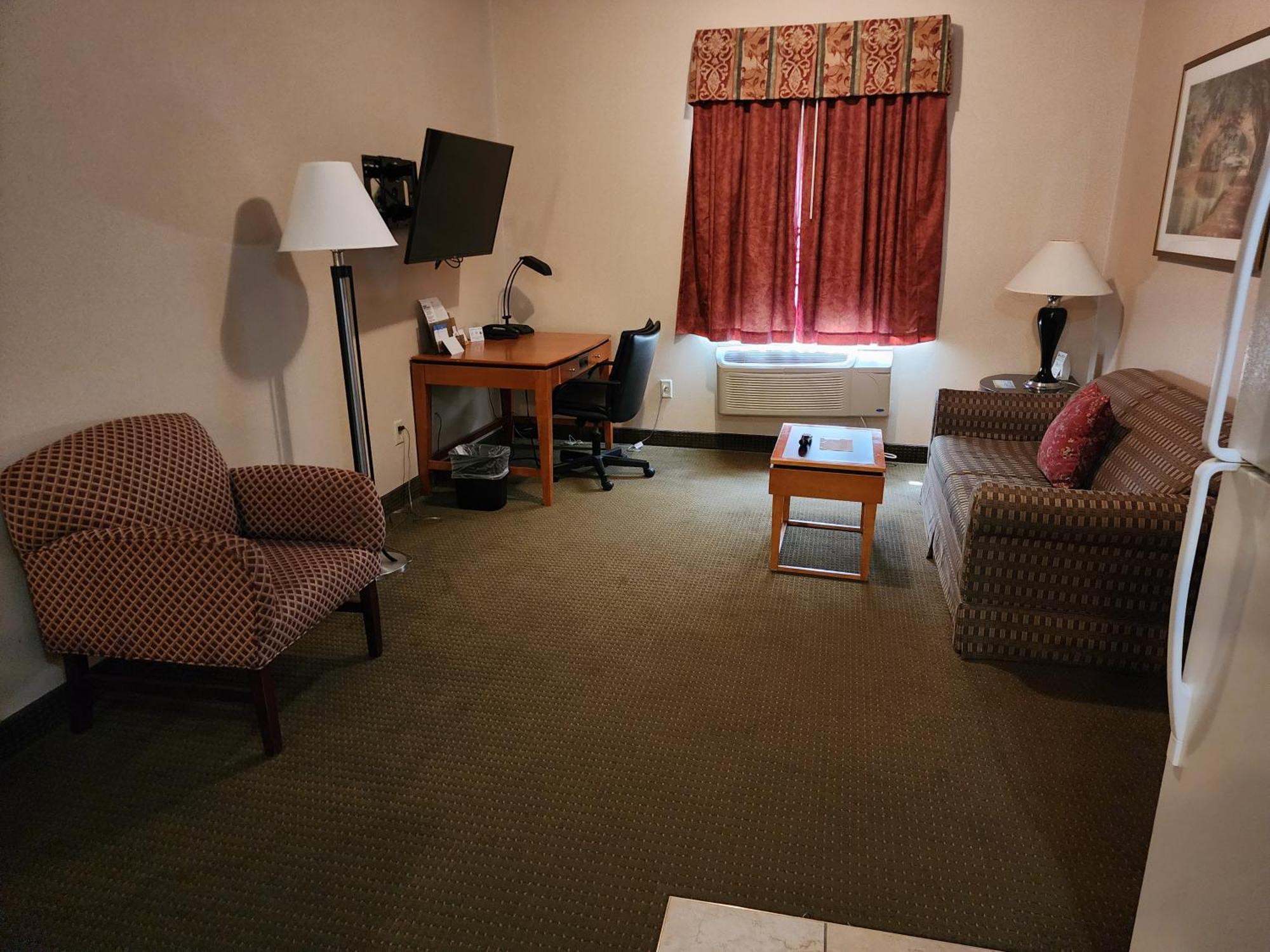 Days Inn By Wyndham Luray Shenandoah Exterior photo